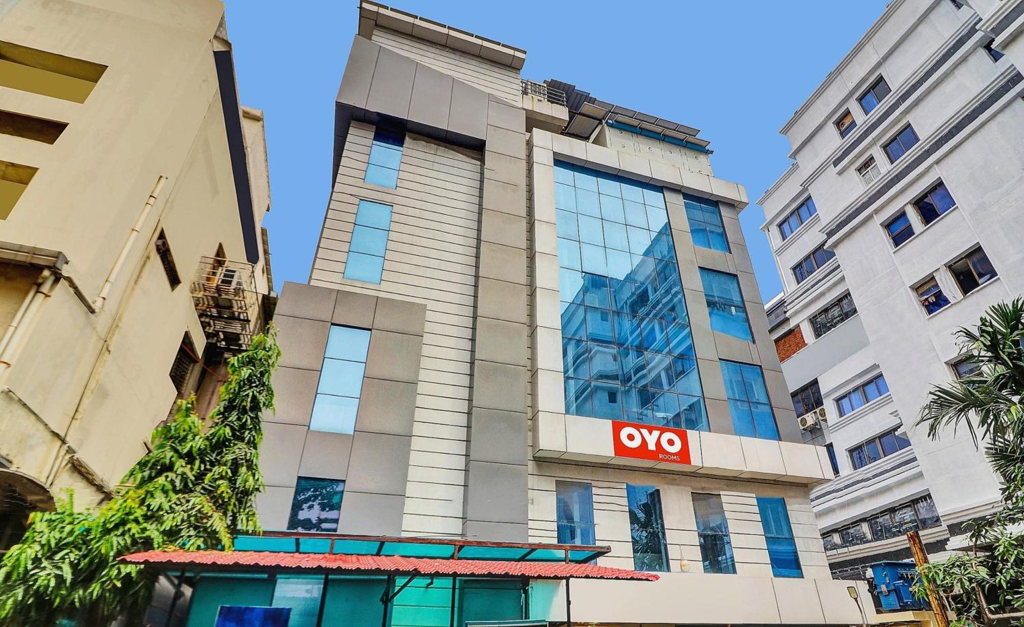 Heavens Inn Near Rasoolpura Metro Station Haydarabad Dış mekan fotoğraf